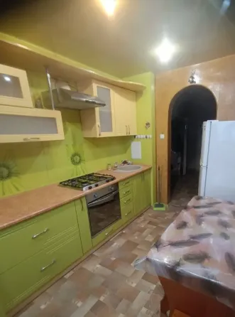 Продам 2-х комнатную квартиру в самом Центре Макеевки в районе ЦУМа Макеевка