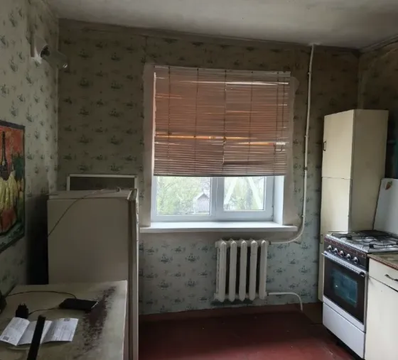 Продам 3-х комнатную квартиру в Октябрьском м-не Макеевка