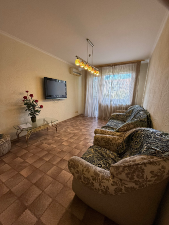 ПPОДAЖA: большая 4-х комнатная 85,1 м² с ремонтом / ул.Прожекторная Донецк