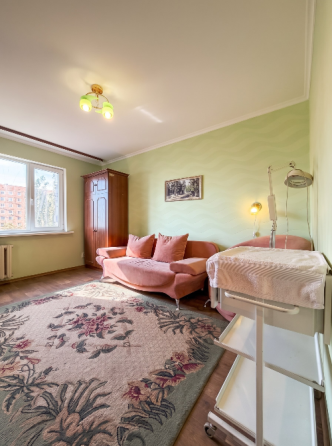 ПPОДAЖA: большая 4-х комнатная 85,1 м² с ремонтом / ул.Прожекторная Донецк