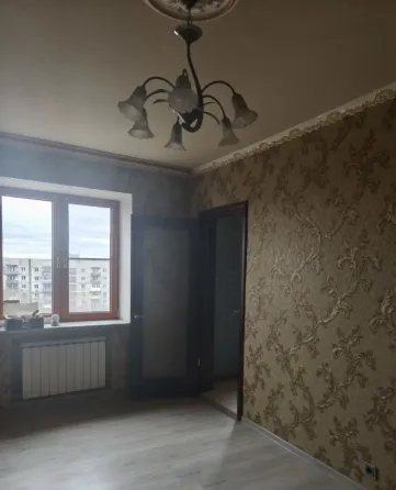 Продам 2-х комнатную квартиру на Зеленом Макеевка