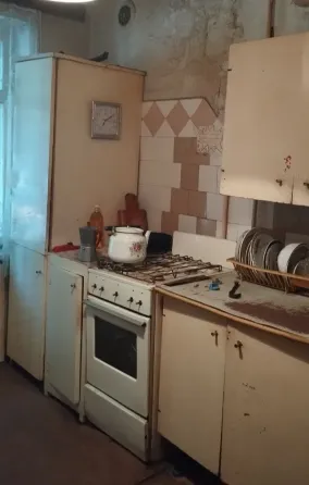 Продам 3-х комнатную квартиру на Бажанова Макеевка