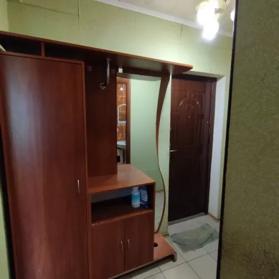Продам 2кв. 2 Бирюзова, рядом поликлиника Донецк
