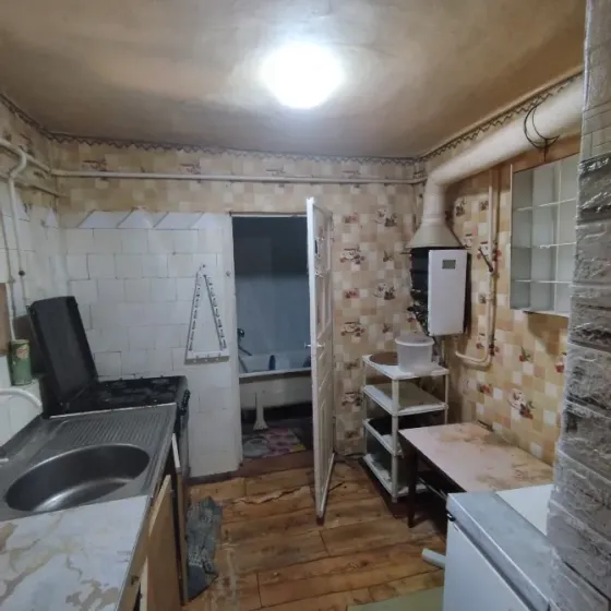 Продаётся недорого дом, рядом рынок Соловки Донецк