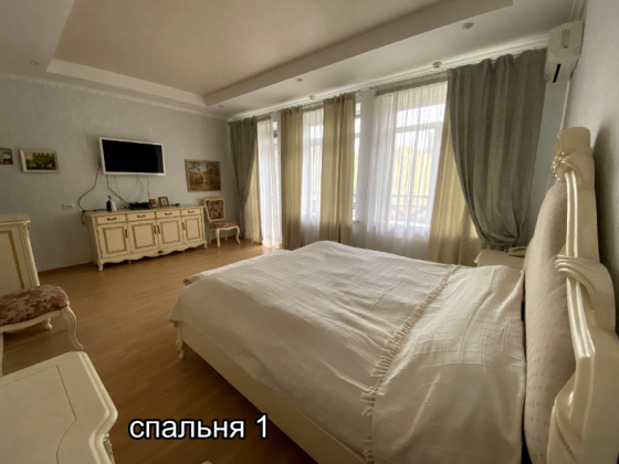 Дом, 472,3м2, пр. Ватутина, Крытый рынок Донецк
