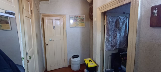 2к квартира, Азотный, 50м2, 1/2, под ремонт Донецк
