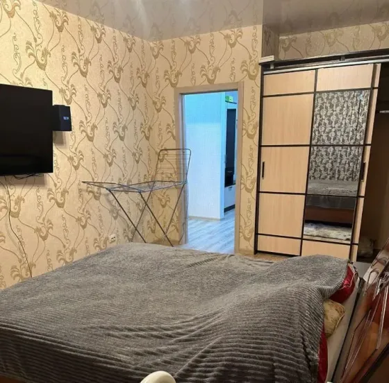 Сдаётся 1-комнатная квартира 41м² в Буденновском районе Донецк