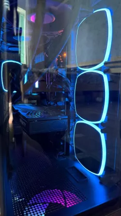 Игровой компьютер на Ryzen 7 7800X3D и RTX 5070 Макеевка