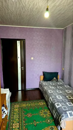 Продам 2х ком кв мкр.Солнечный , ул.Скляренко дом 1 , Кировский район. Донецк