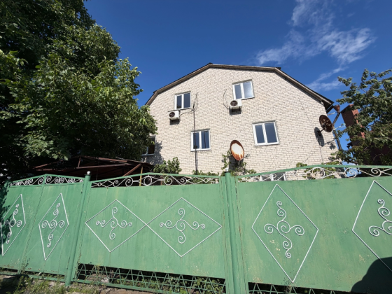 Продажа 3х Этажного Дома (пересечение Донецка и Макеевки) поселок Калинино Макеевка