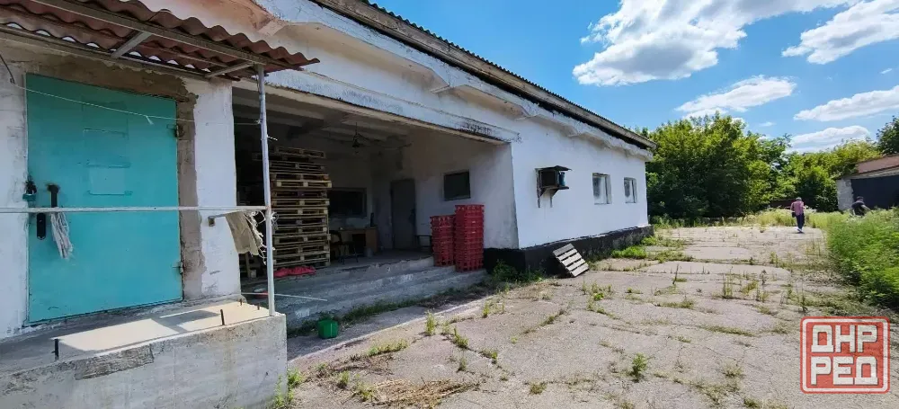 продам помещения свободного назначения Зугрэс - изображение 1