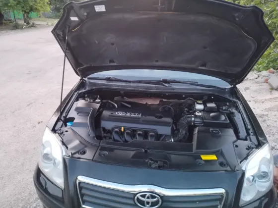 Продам Toyota Avensis 2005г Новоазовск