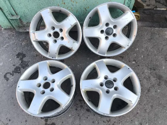 Продам комплект оригинальных литых дисков Volkswagen Ronal Германия Макеевка
