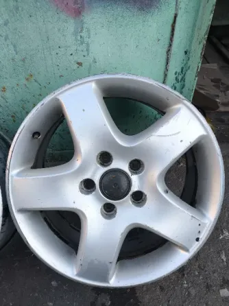 Продам комплект оригинальных литых дисков Volkswagen Ronal Германия Макеевка