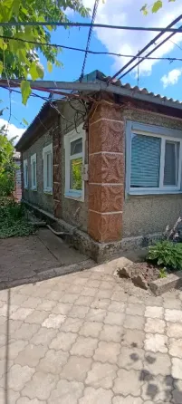 Сдам дом в Макеевке Ново-рабочий поселок. Газ. Службы в доме. Макеевка