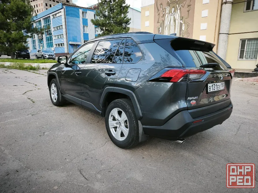 Продам Toyota RAV4 2019 Идеальное состояния Макеевка - изображение 2