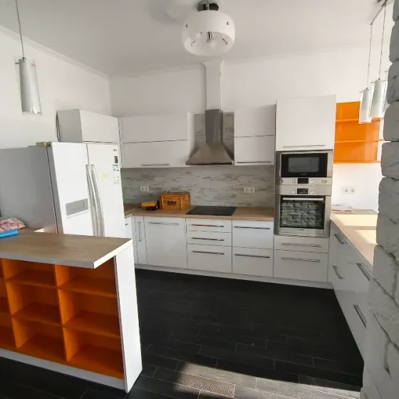 Продажа 2-к. квартира, 89,1 м², 14/17 эт. Донецк