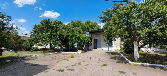 Продам инкубатор Зугрэс