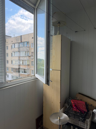 Продам 2 ком квартиру топаз Донецк