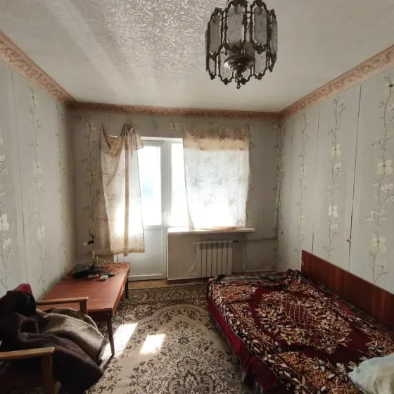 Продам 2х ком в Пролетарском районе Донецк