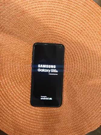 Samsung S10e 6/128 Донецк