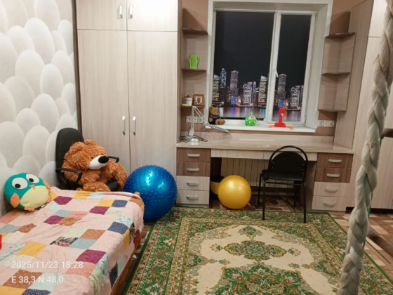 в районе танка сдам 2-х комнатную квартиру Макеевка