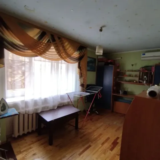 2 кв.Кировец, Кировский район,ул.Комсомолец Донбасса,3/5 эт. Донецк