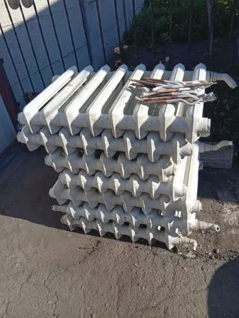Чугунные батареи. Донецк