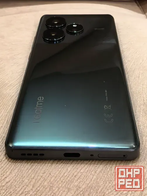 Realme gt 6 12/256 гб полный комплект Зугрэс - изображение 3
