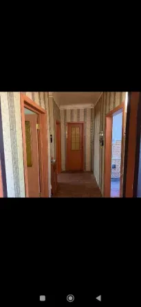 продам 2 к кв куйбыш. док 2000 мил р 2/2 эт дома. Донецк