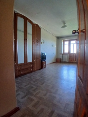 Продам трёхкомнатную квартиру Донецк