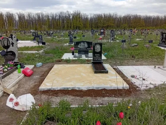 Памятники Донецк