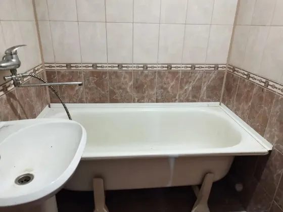 Продам 2-х ком. кв. Текстильщик. Терешковой дом 6. Документы готовы. Донецк