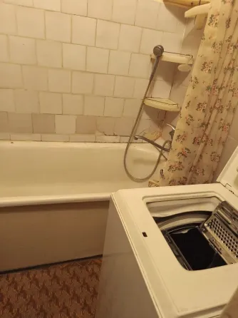 Продам 2-х ком.кв. Текстильщик. ул. Петровского. Рядом рынок. Донецк