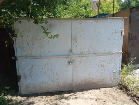 Продам гараж м-р Мирный Донецк