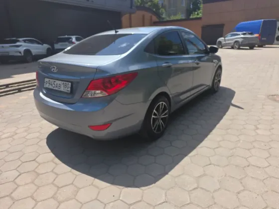 Продам HYUNDAI ACCENT 2018г.в. Донецк