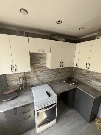 Продам 2ком с ремонтом пр. Киевский 56 Донецк