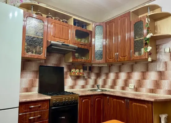 Продам 3ком Макеевка, Парижской Коммуны Макеевка