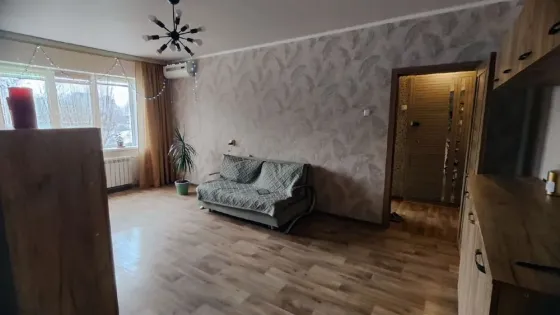 Продам 3ком 72 м² Макеевка Центрально-городской район, ул. Успенская Макеевка