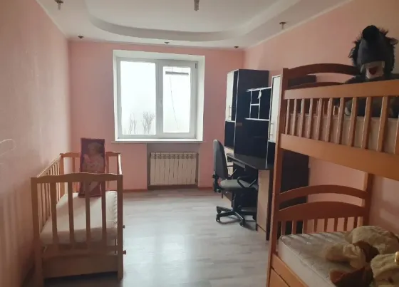 Продам 3ком 96м² Цветочный, Буденновский район Донецк
