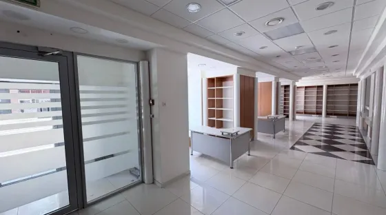Аренда Магазин, Офис с Мебелью 145 м² Отл.сост. Центр Донецка. Донецк