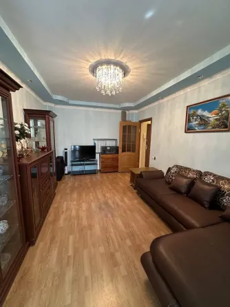 Продам 2к. квартиру на Донском Донецк