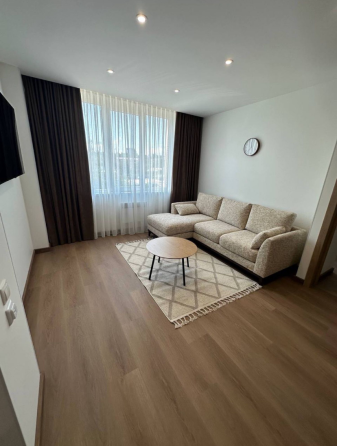Сдам 2 к.кВ, Ленинский район, улица Стадионная 6, Золотое Кольцо, Цирк Космос Донецк