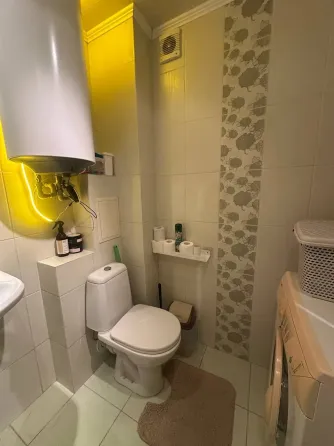 Продам 4к.квартиру, ул.Прожекторная Донецк
