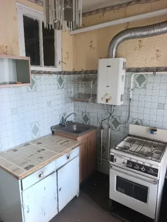 Продам 2 к. кв. пр. Ильича Донецк