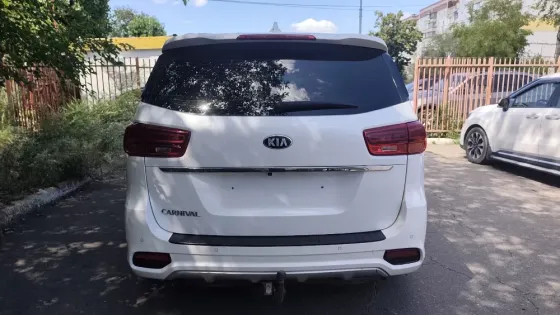Kia Carnival 3. 2019 год. Находится в Донецке. Донецк