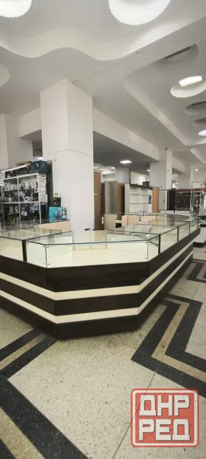 Сдаются в аренду торговые площади (островки), Цум 1-й этаж Площадь 5 кв м и 15 кв м Донецк - изображение 2