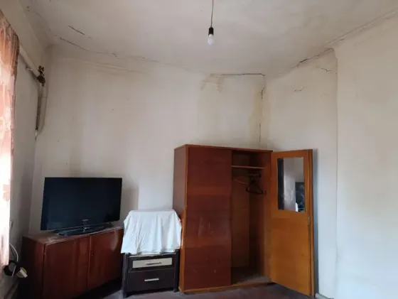 Продажа половины дома (квартира на земле) Мариуполь