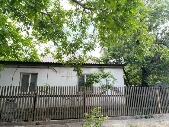 Продажа половины дома (квартира на земле) Мариуполь