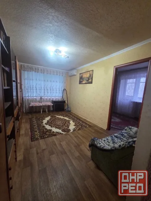 Срочно 2к.кв. Макеевка, б. 8-го сентября магазин Амбар Макеевка - изображение 1